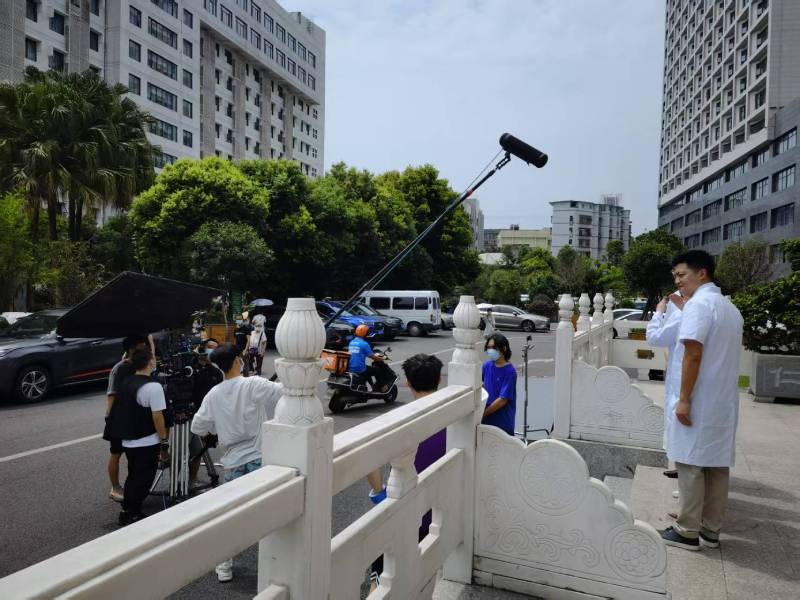 英吉沙县广告片拍摄公司低成本实现高规格制作的诀窍
